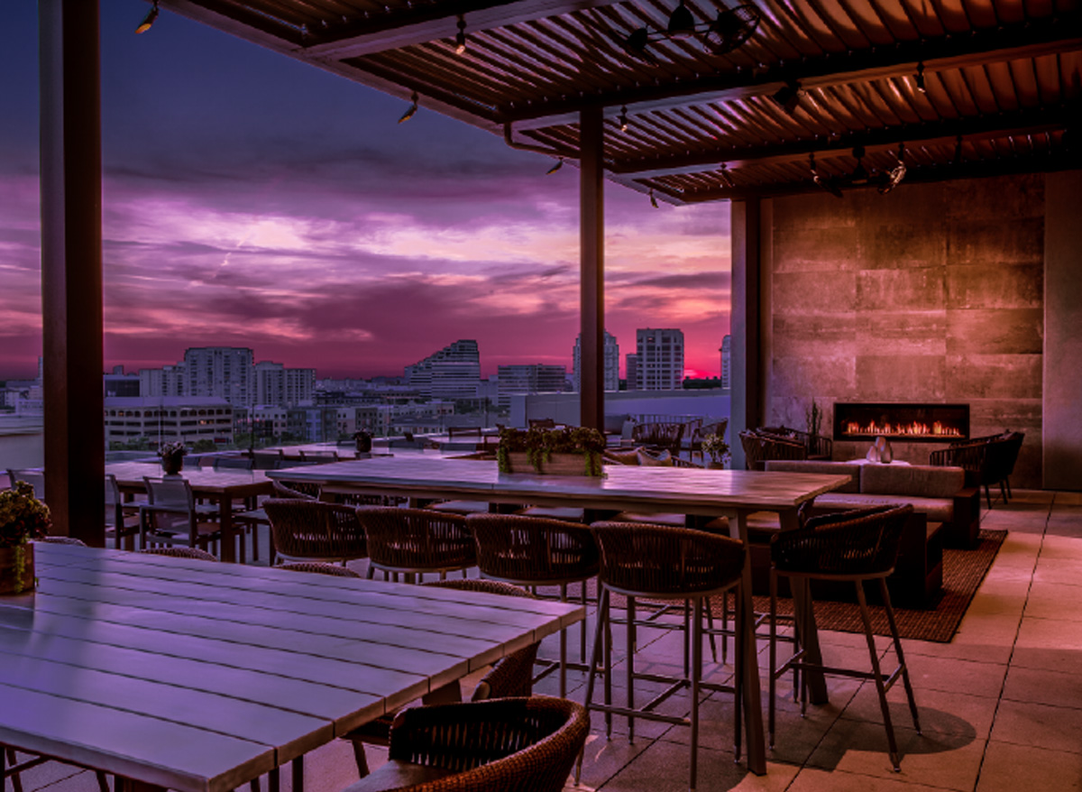contact-bg Rooftop Bar Dallas